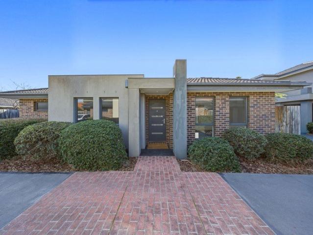 Apartment for sale in Patterson Lakes, Melbourne