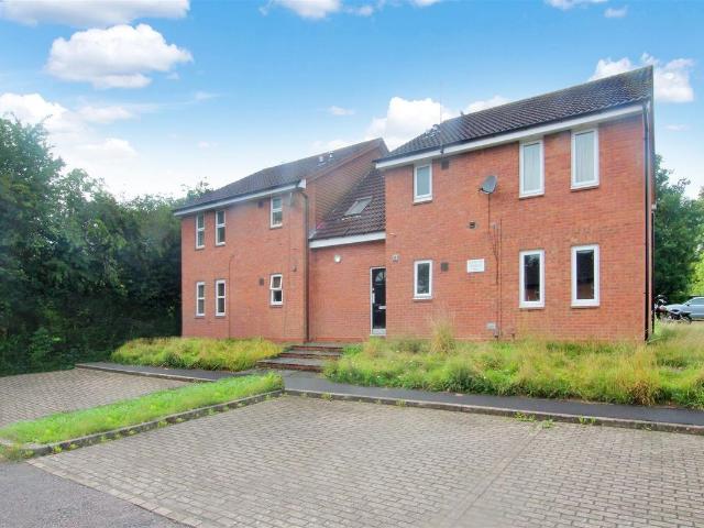Studio for rent in Callow Hill, Redditch