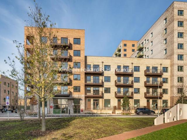 House for rent in Thames View, Greater London
