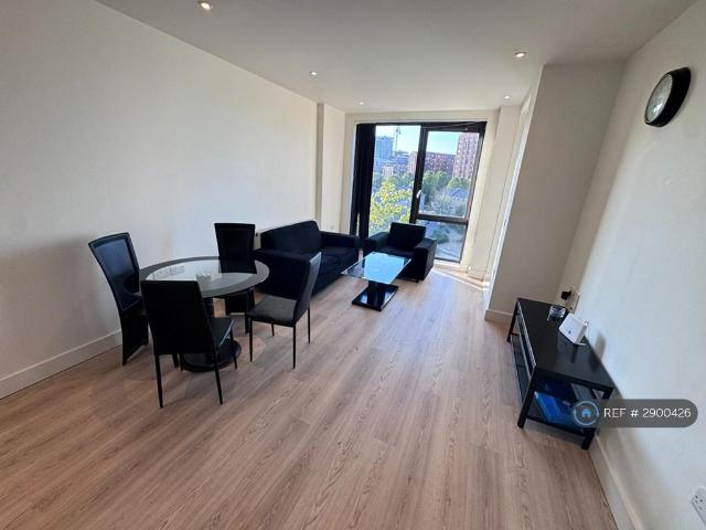 House for rent in Aberfeldy Village, Blackwall
