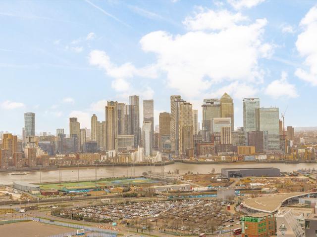 Apartment for rent in Greenwich Peninsula, Greater London