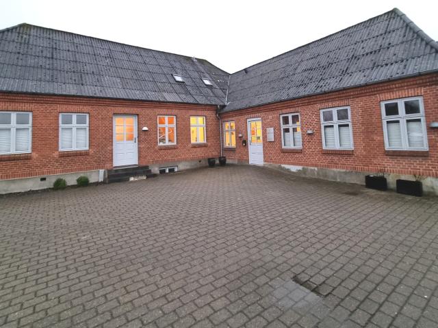 Erhvervsejendom til leje i Ørum, Århus