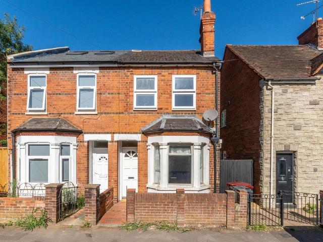 House for rent in Dee Park, Reading