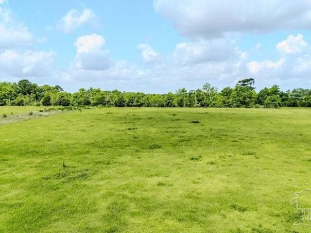 Land for sale in Pace, Florida