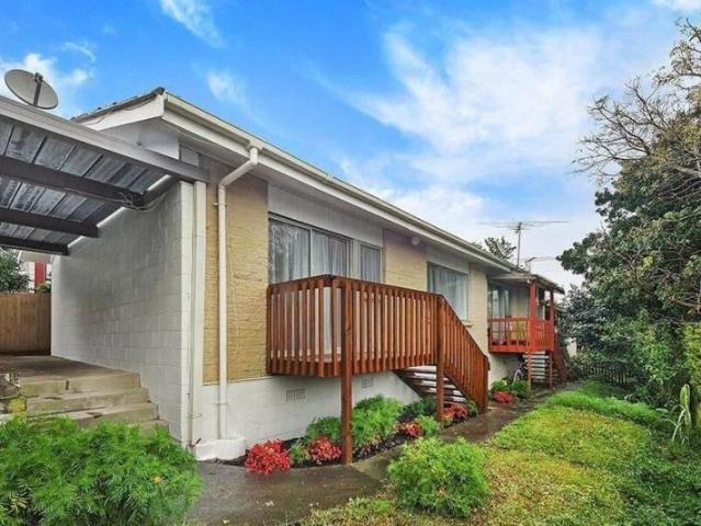 House for rent in Wairau Valley