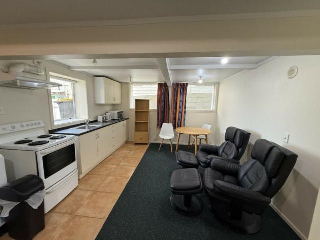 Apartment for rent in Blackhead, Otago