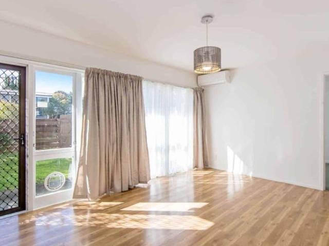 House for rent in Whangaparaoa, Oroua County