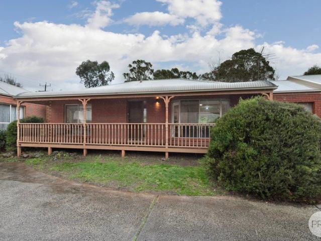 Townhouse for rent in Buninyong, Victoria