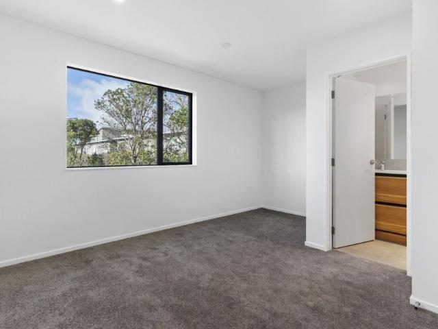 Townhouse for rent in Wairau Valley, Oroua County