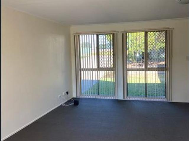 House for rent in Hillcrest, Greater Brisbane