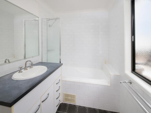 Townhouse for sale in Toombul, Queensland