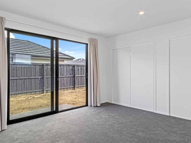 House for rent in Chaslands, Canterbury