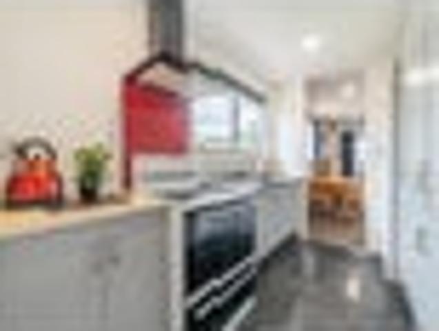 House for sale in Days Bay, Wellington