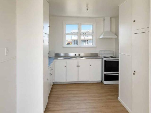 House for rent in Chaslands, Canterbury