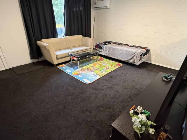 Apartment for rent in Heathcote, Canterbury