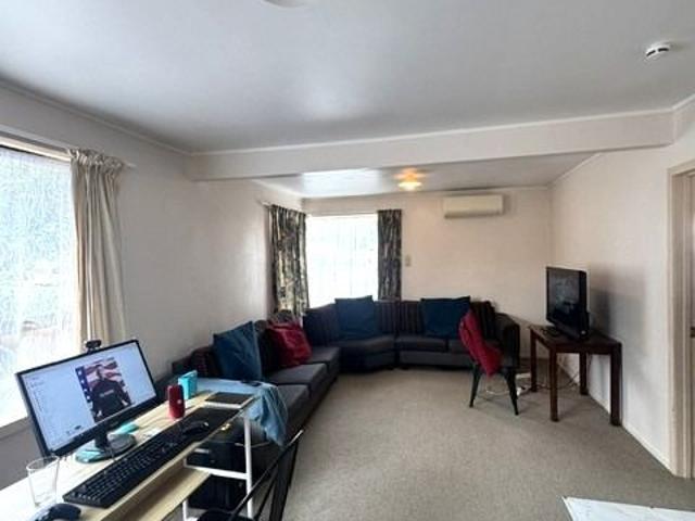 House for rent in Whangaparaoa