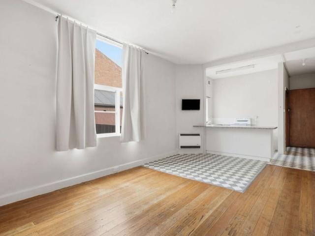 Granny Flat for rent in Hobart, Tasmania