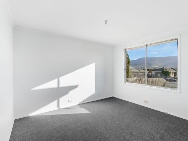 House for rent in Herdsmans Cove, Hobart