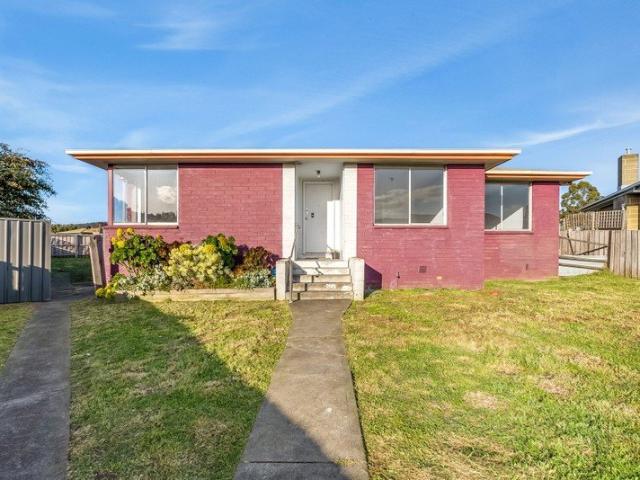 House for rent in Herdsmans Cove, Hobart