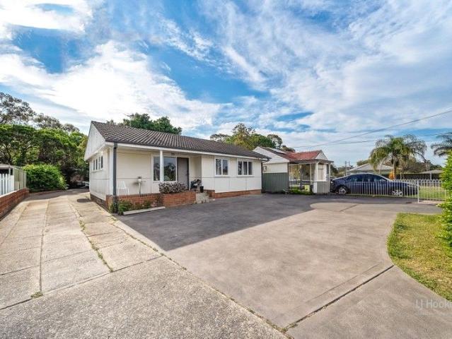 House for sale in Warwick Farm, New South Wales