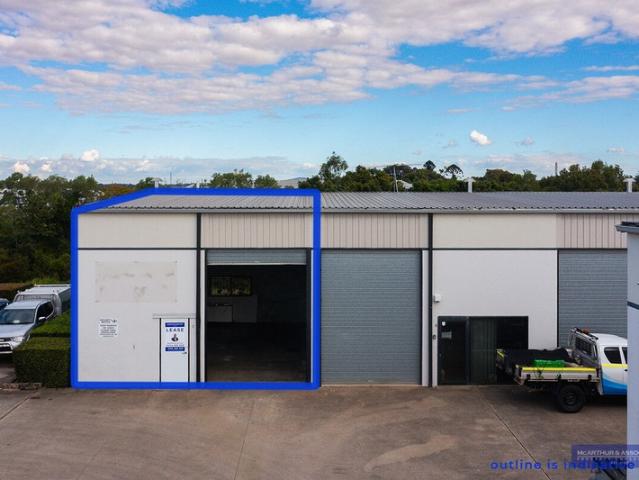 Warehouse for rent in Toombul, Queensland