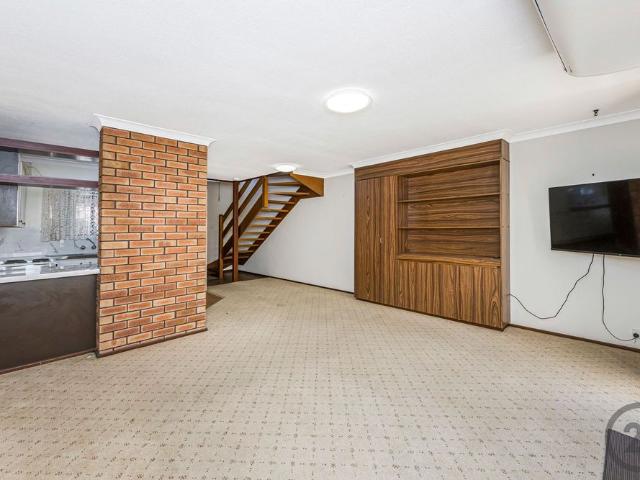 Townhouse for rent in Parklands, Western Australia