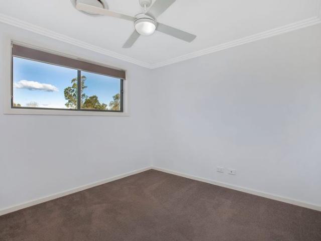 Townhouse for rent in Sydney, New South Wales
