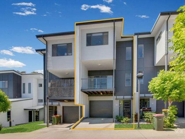 Townhouse for sale in Gladstone, Queensland