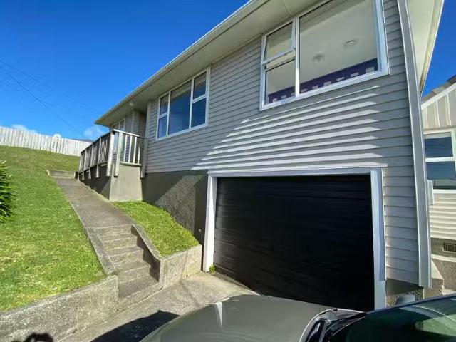 House for rent in Matata, Wellington
