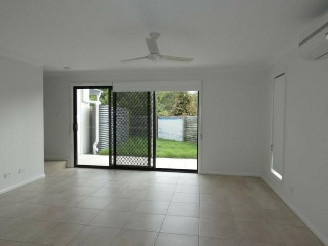 Townhouse for rent in Coomera, Gold Coast City