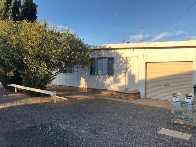 Apartment for rent in Piallamore, New South Wales