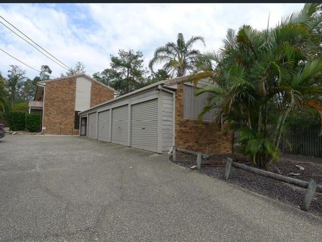 Townhouse for rent in Toombul, Queensland