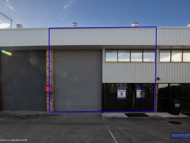 Warehouse for rent in Toombul, Queensland