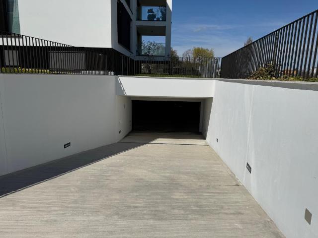 Garage mieten in Dietikon, Zürich