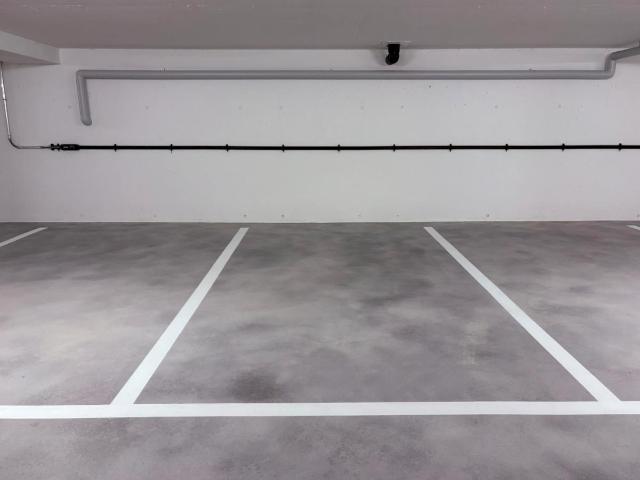 Garage mieten in Russikon, Zürich