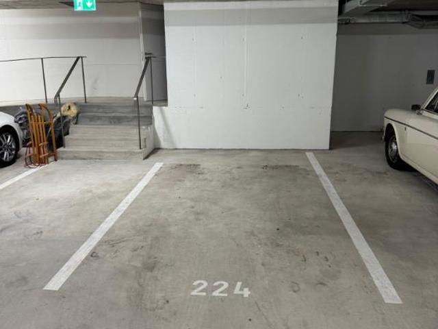 Garage mieten in Reinach, Bezirk Arlesheim