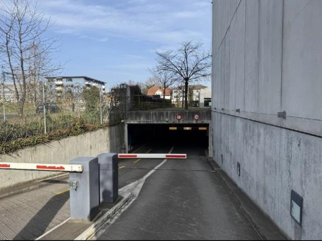 Garage mieten in Adliswil, Zürich