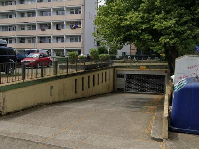 Garage mieten in Sachsenhausen, Hessen