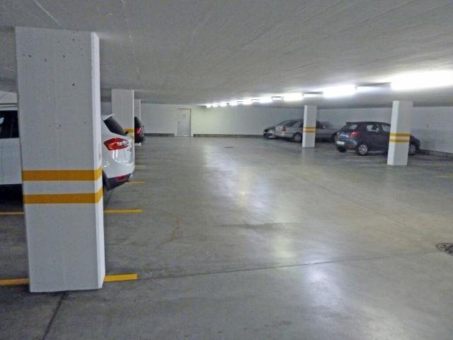 Garage mieten in Suhr, Aargau