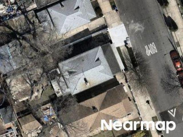 House for sale in The Bronx, Arverne