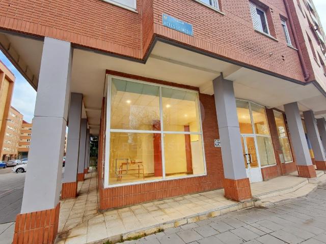 Local Comercial en venta en Eras de Renueva, León