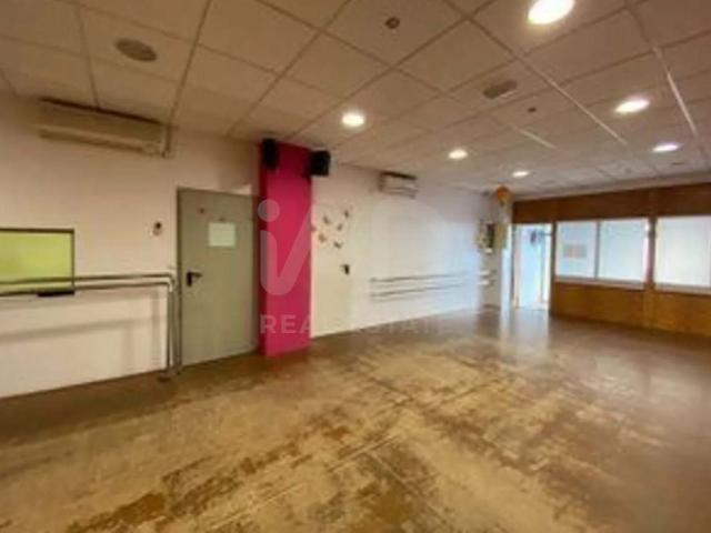 Local Comercial en venta en 500 Viviendas, Almería