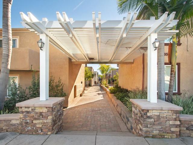 Apartment for rent in La Mesa, California