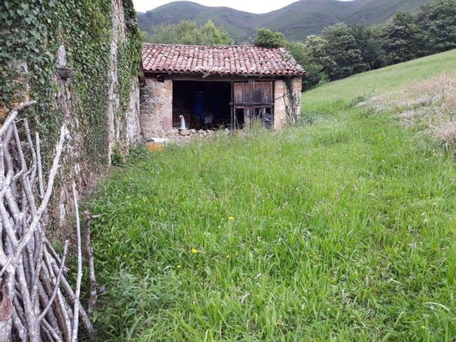 Terreno en venta en Onís, La Robellada