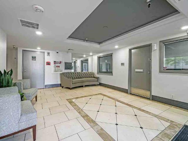 Apartment for rent in Canoga Park, California