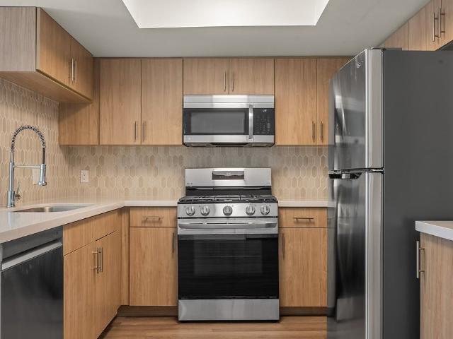 Apartment for rent in Canoga Park, California