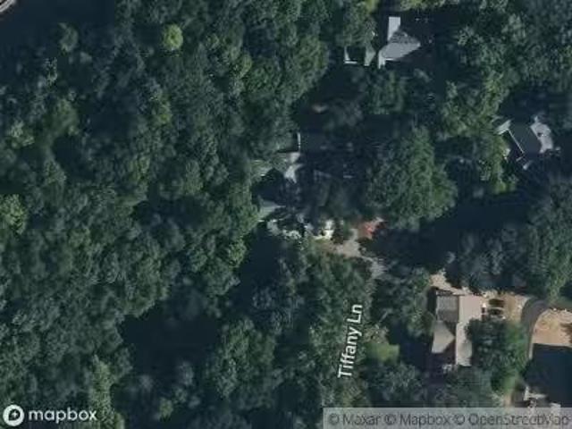 House for sale in Chanhassen