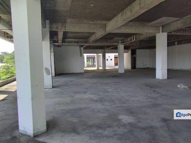 Shop for sale in Alam Impian, Selangor