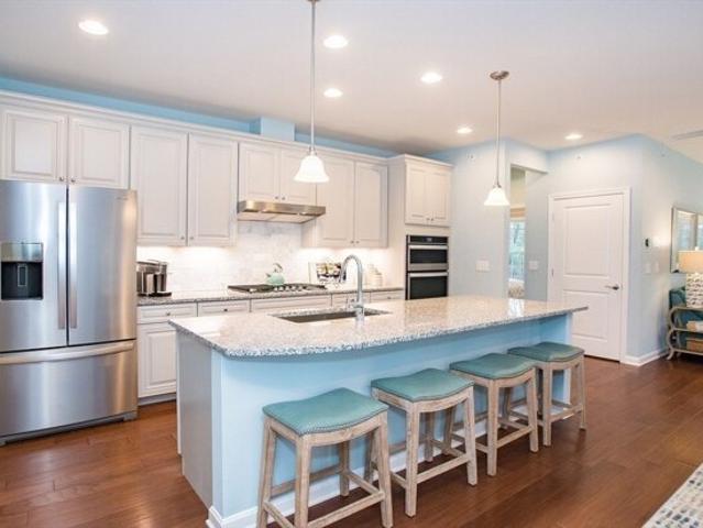 Condo for sale in Walpole, Massachusetts