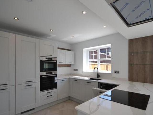 House for sale in Higher Bartle, Lancashire